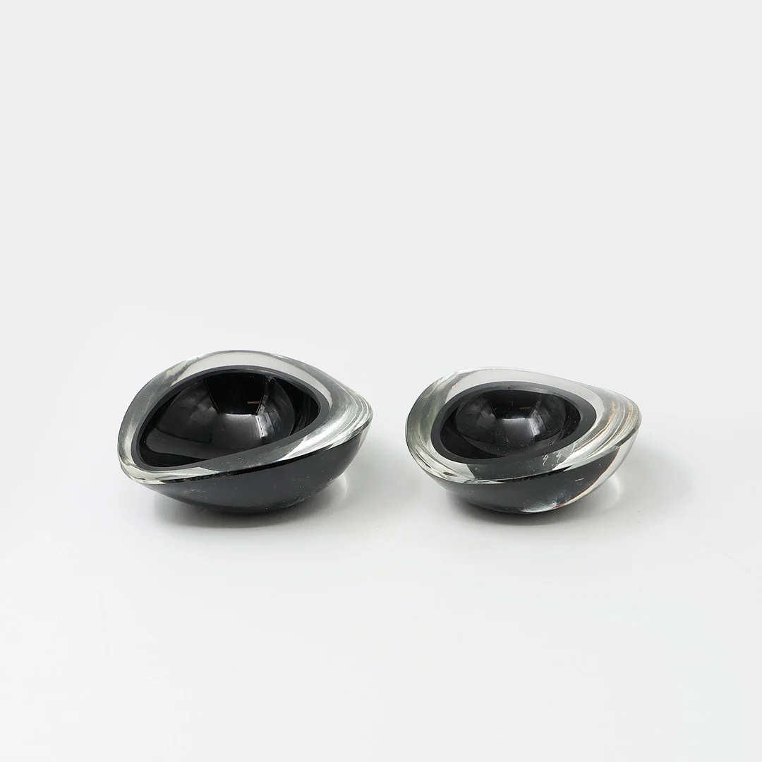 KAJ FRANCK. "KASTANJ" SKÅLAR, 1 PAR, NUUTAJÄRVI NOTSJÖ, SIGNERADE, DATERADE 1958/1959, FINLAND. — Art glass — Auktionskammaren Sydost Kalmar