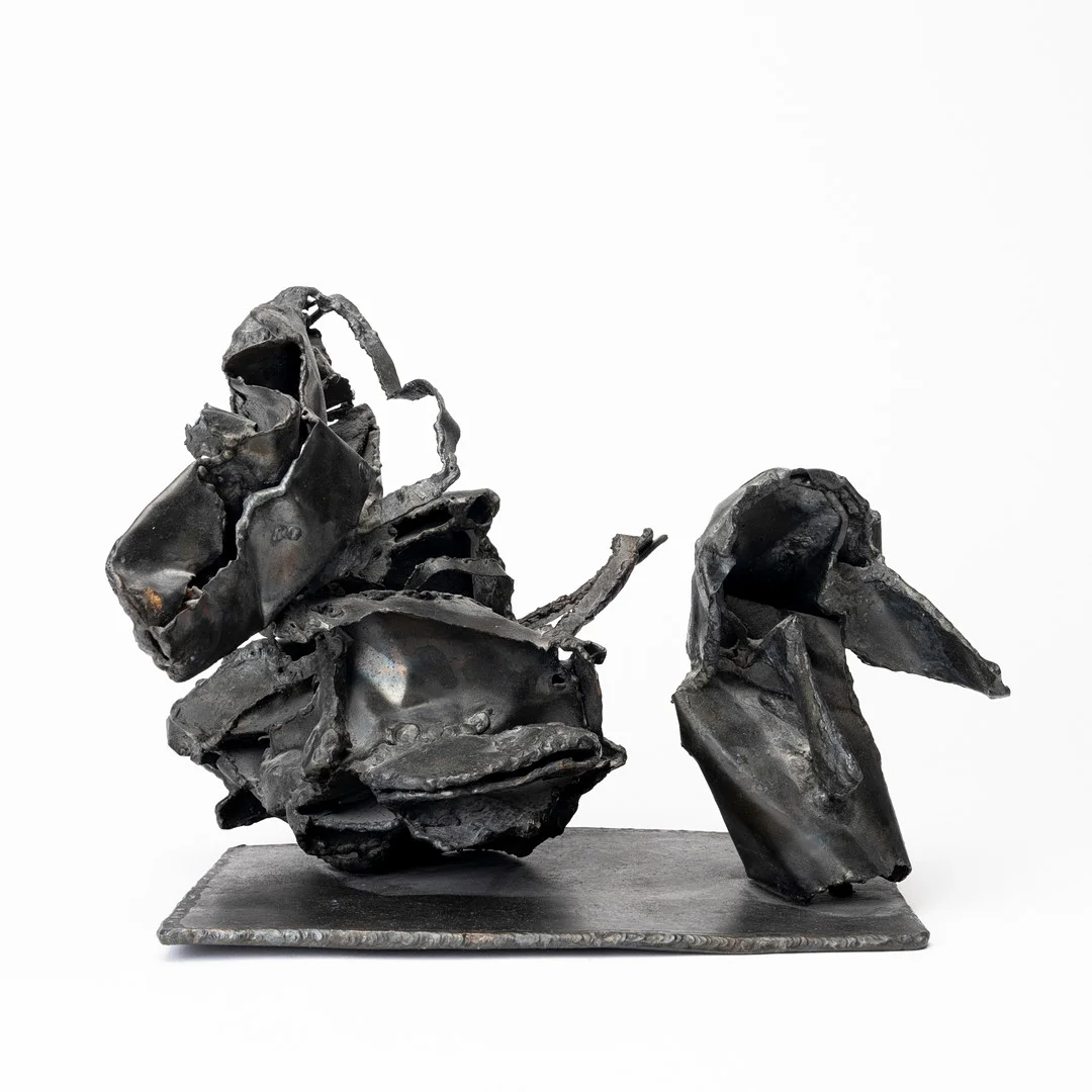 TONY EMILSON (1925-2015). "Livstecken", skulptur, metall, mongramsignerad TE och daterad -63. — Sculptures & Bronzes — Auktionshuset Kolonn