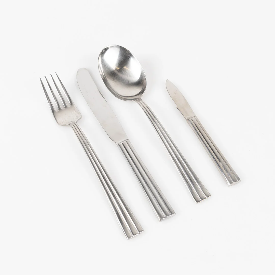 FOLKE ARSTRÖM. Bestick, 47 del, Gense, rostfritt stål, Sverige 1940/50-tal. — Other metals — Stockholms Auktionsverk Helsingborg