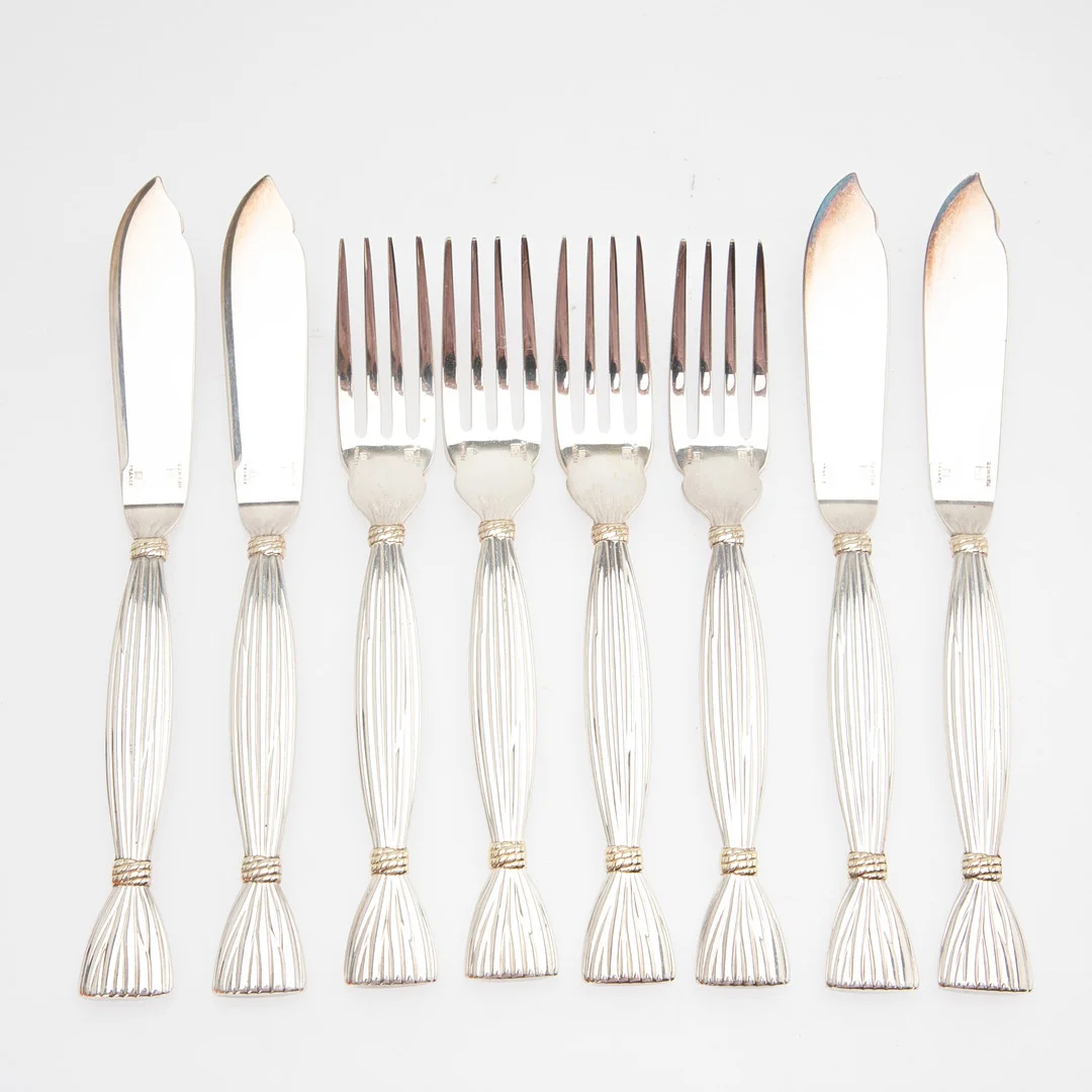 HERMES. Fischbesteck Dekor ´Moisson`, versilbert, Christofle, Paris, nach 1983, 8-tlg. — Silver plated — Stockholms Auktionsverk Hamburg