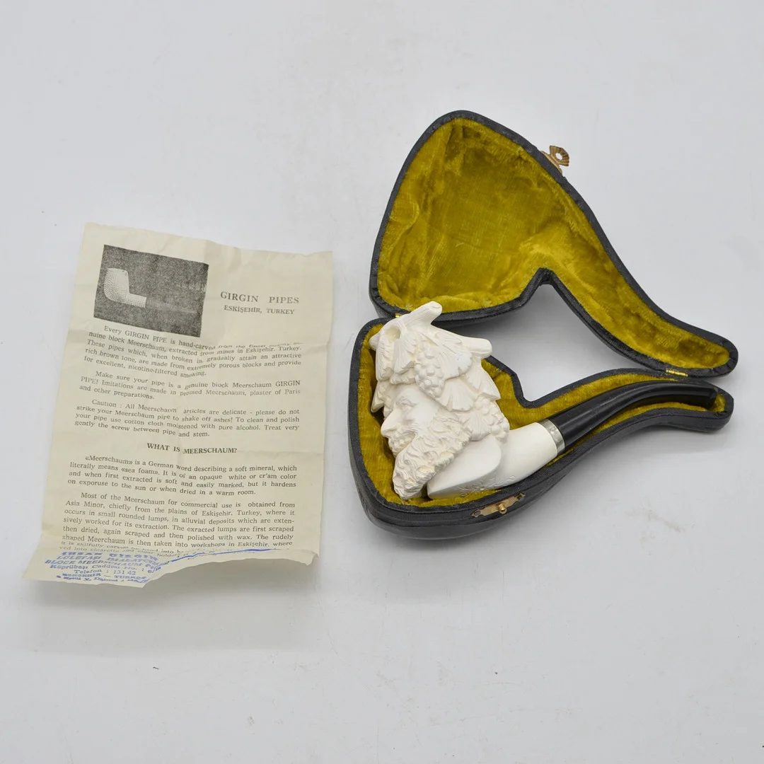 MEERSCHAUMPFEIFE, LACHENDER BACCHUS, TÜRKIYE, ESKISEHIR, MIT AUFBEWAHRUNGSBOX UND GARANTIESCHEIN, SPÄTES 20. JAHRHUNDERT. — Sculptures & Bronzes — Kunst- und Auktionshaus Kleinhenz