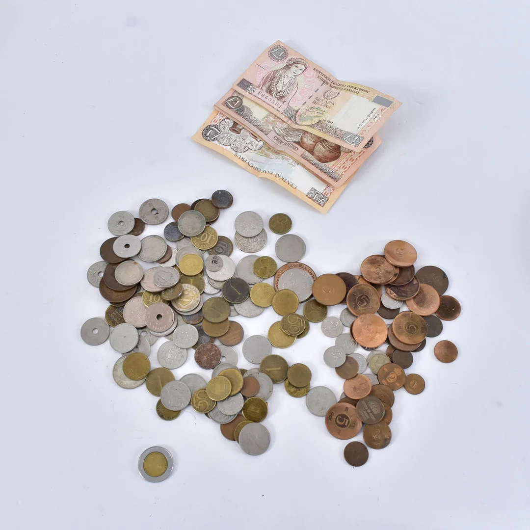 PARTI MYNT, bl a silvermynt. — Coins & Banknotes — Halmstads Auktionskammare