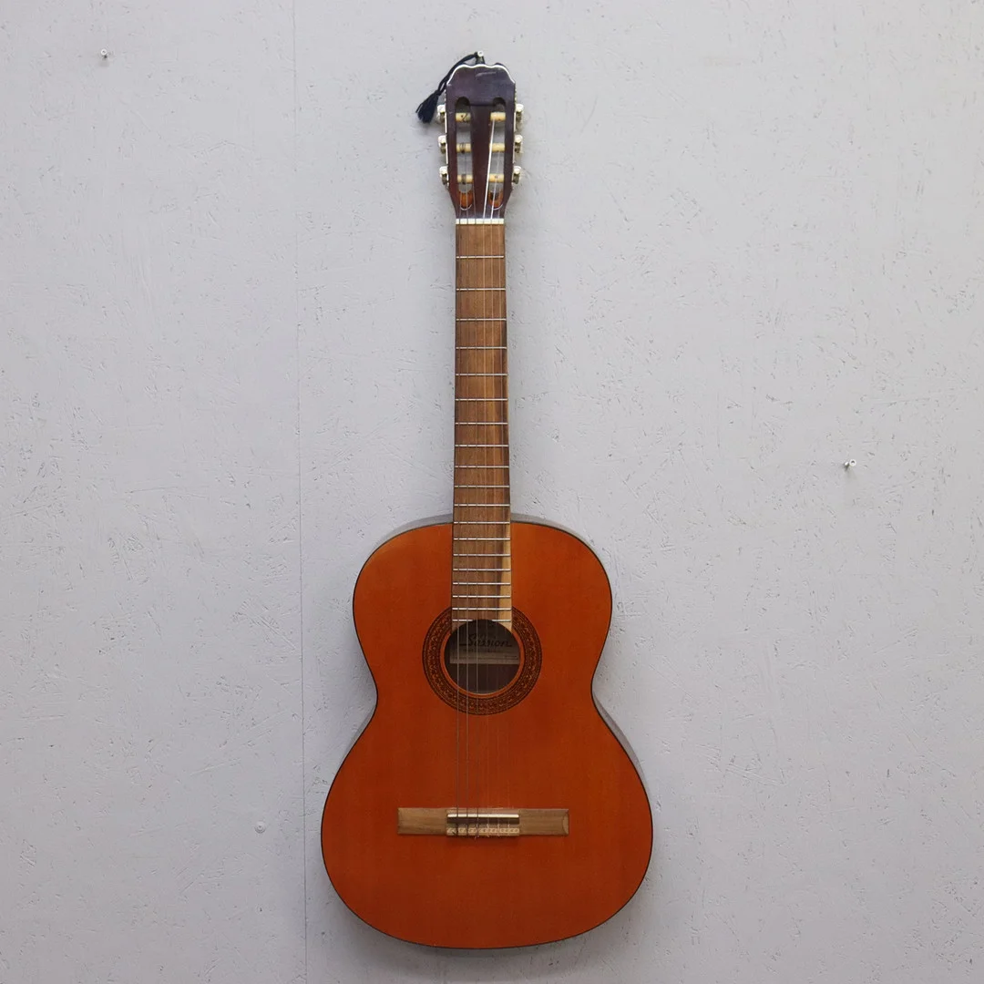 GITARR, akustisk, Pro Session, nylonsträngad. — Musical instruments — Markus Auktioner