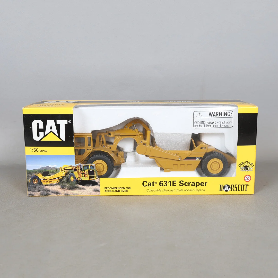 A NORSCOT DIE CAST CAT 631E SCRAPER. — Model cars — Bishop & Miller