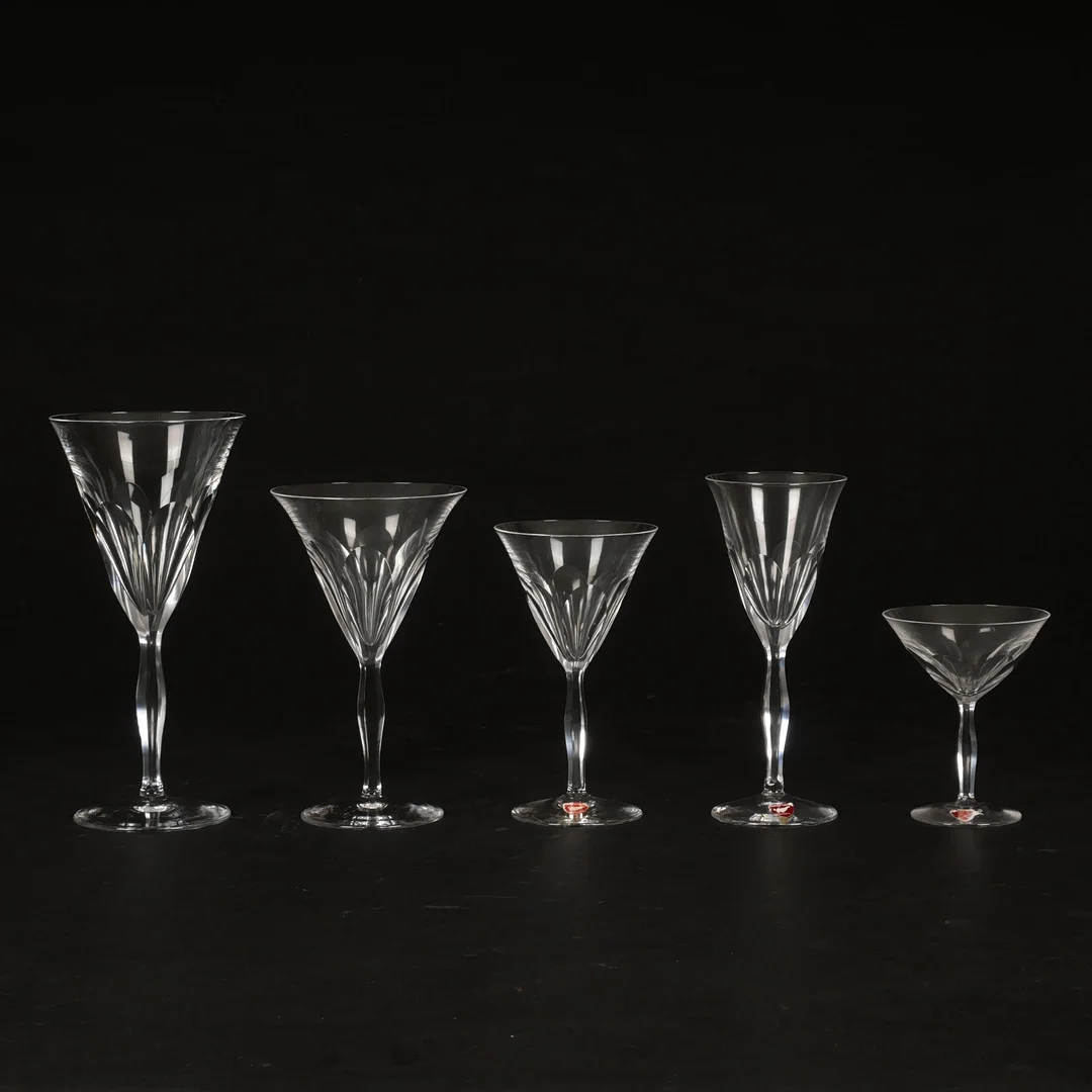 GLASSERVIS, 23 delar, Orrefors. — Tableware — Auktionsfirma Kenneth Svensson i Kalmar