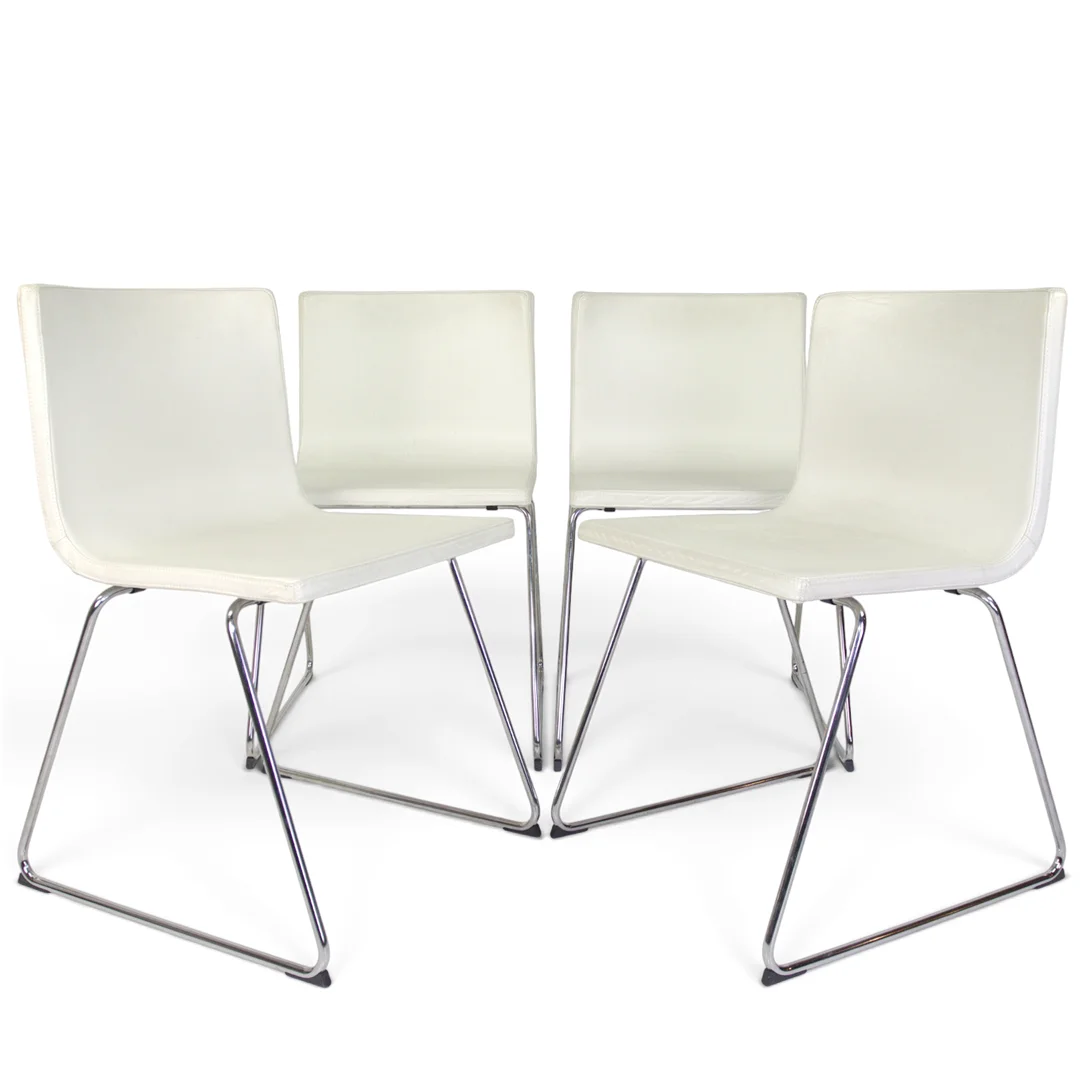 OLA WIHLBORG. Stolar, 4 stycken, "Bernhard", kronmat underrede, klädsel av ljus konstläder, IKEA, 2010-tal. — Armchairs & Chairs — Höganäs Auktionsverk