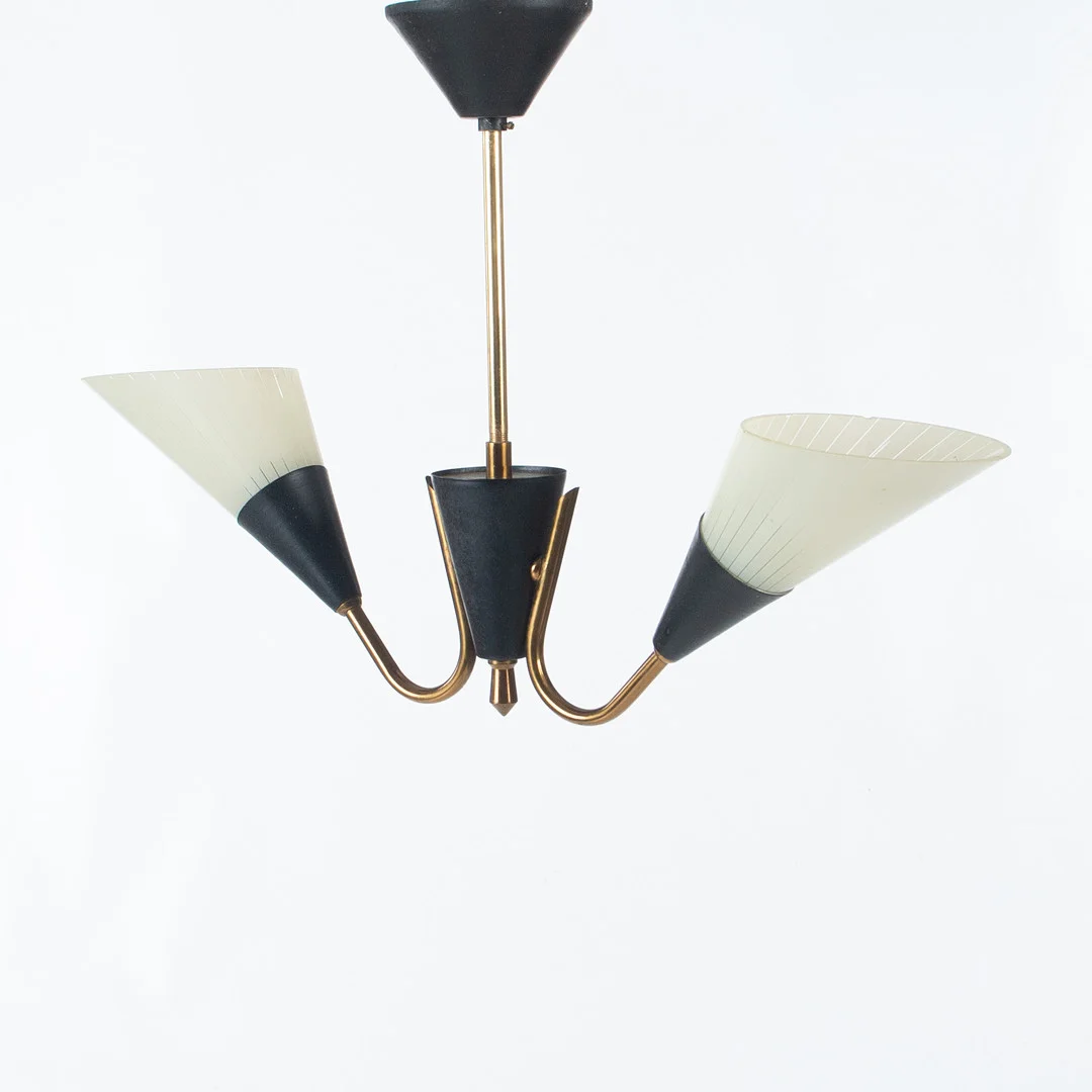 TAKLAMPA, 1900-talets mitt. — Ceiling lights — Laholms Auktionskammare