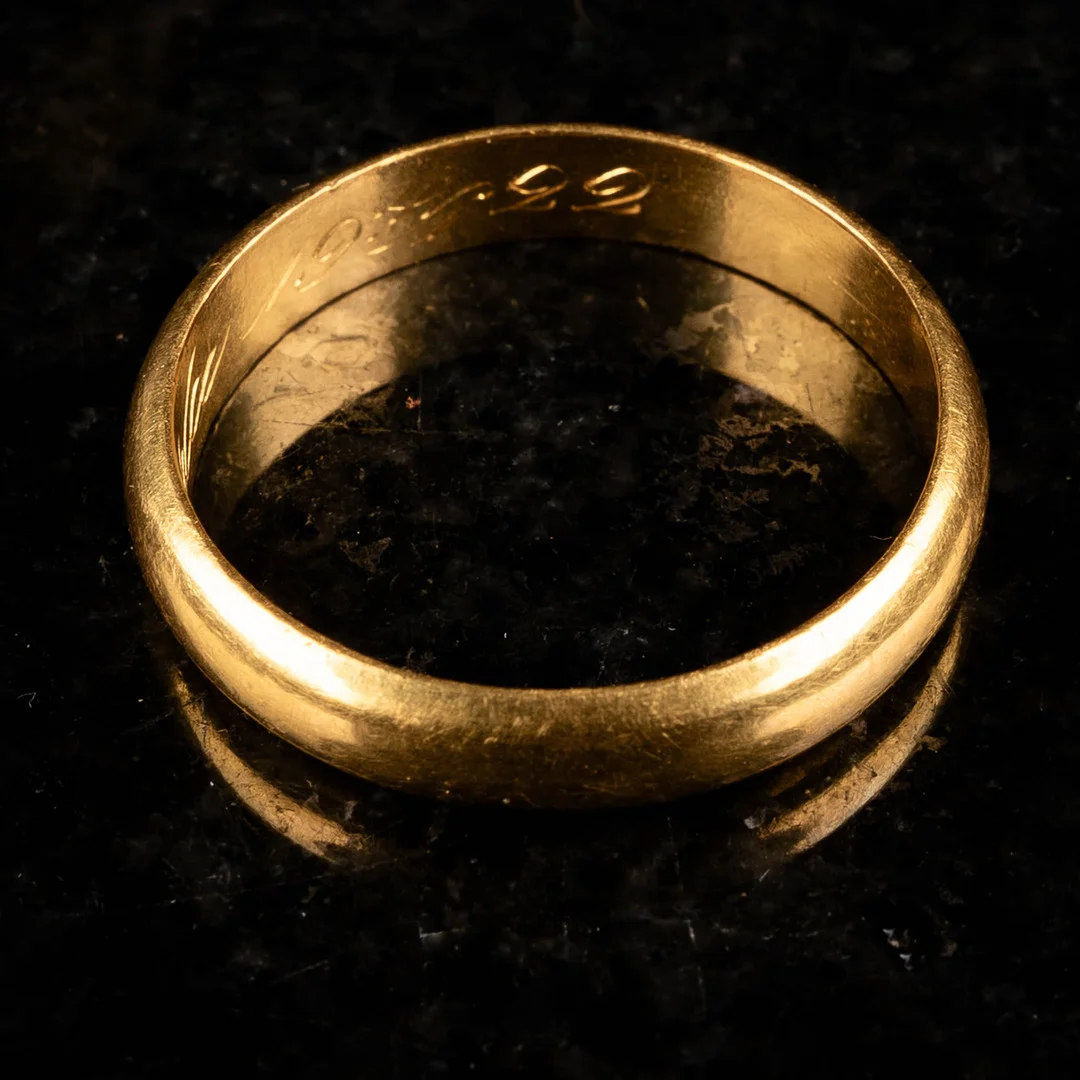 RING, Guld 23K, 1900-tal. — Rings — Norrlands Auktionsverk