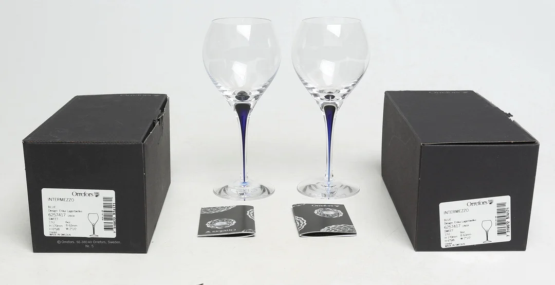 ERIKA LAGERBIELKE. GLAS 2 st, Orrefors, Intermezzo. — Tableware — Kalmar Auktionsverk