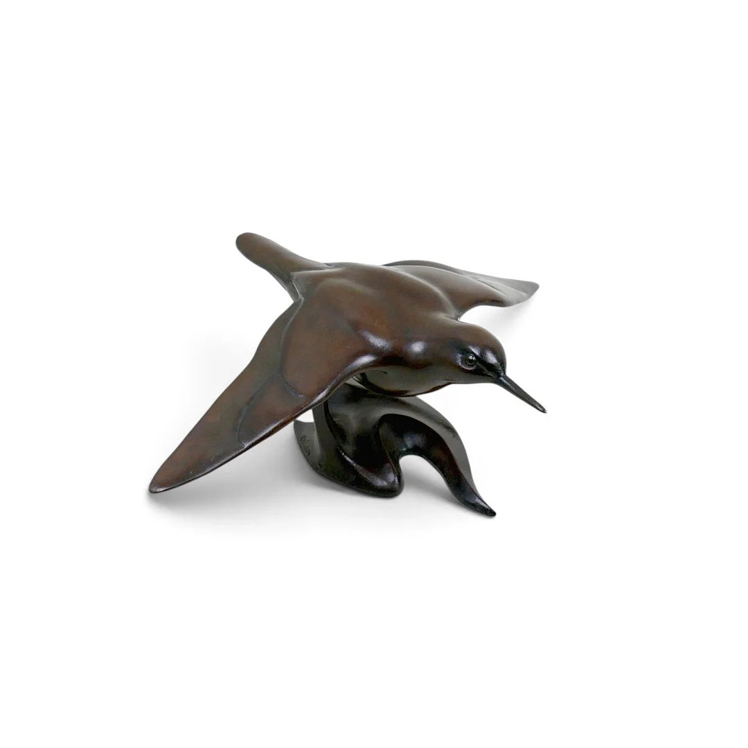 ALAN GLASBY (BRITISH, 1945-2008). A LIMITED EDITION BRONZE SCULPTURE OF SANDPIPER. — Sculptures & Bronzes — Batemans of Stamford