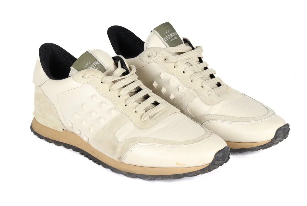 Valentino. Caravani Rockrunner sneakers in suede and leather, size 44 — Clothing, shoes and accessories/Shoes, boots — Lauritz
