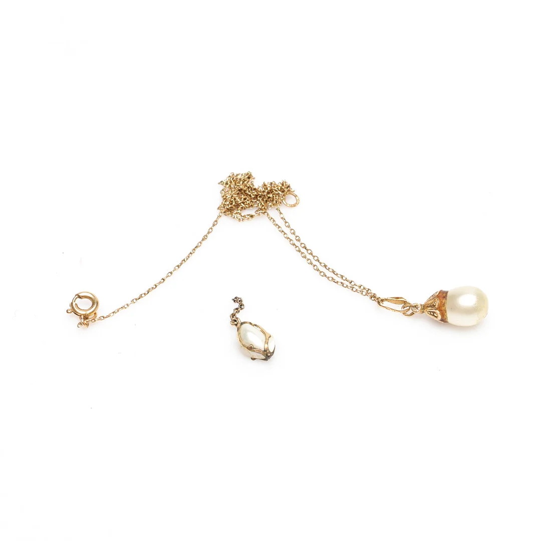SKROT, guld, 14k, pärlor, total vikt ca 2,9 gram. — Objet de vertu & Miscellaneous — Gomér & Andersson Linköping