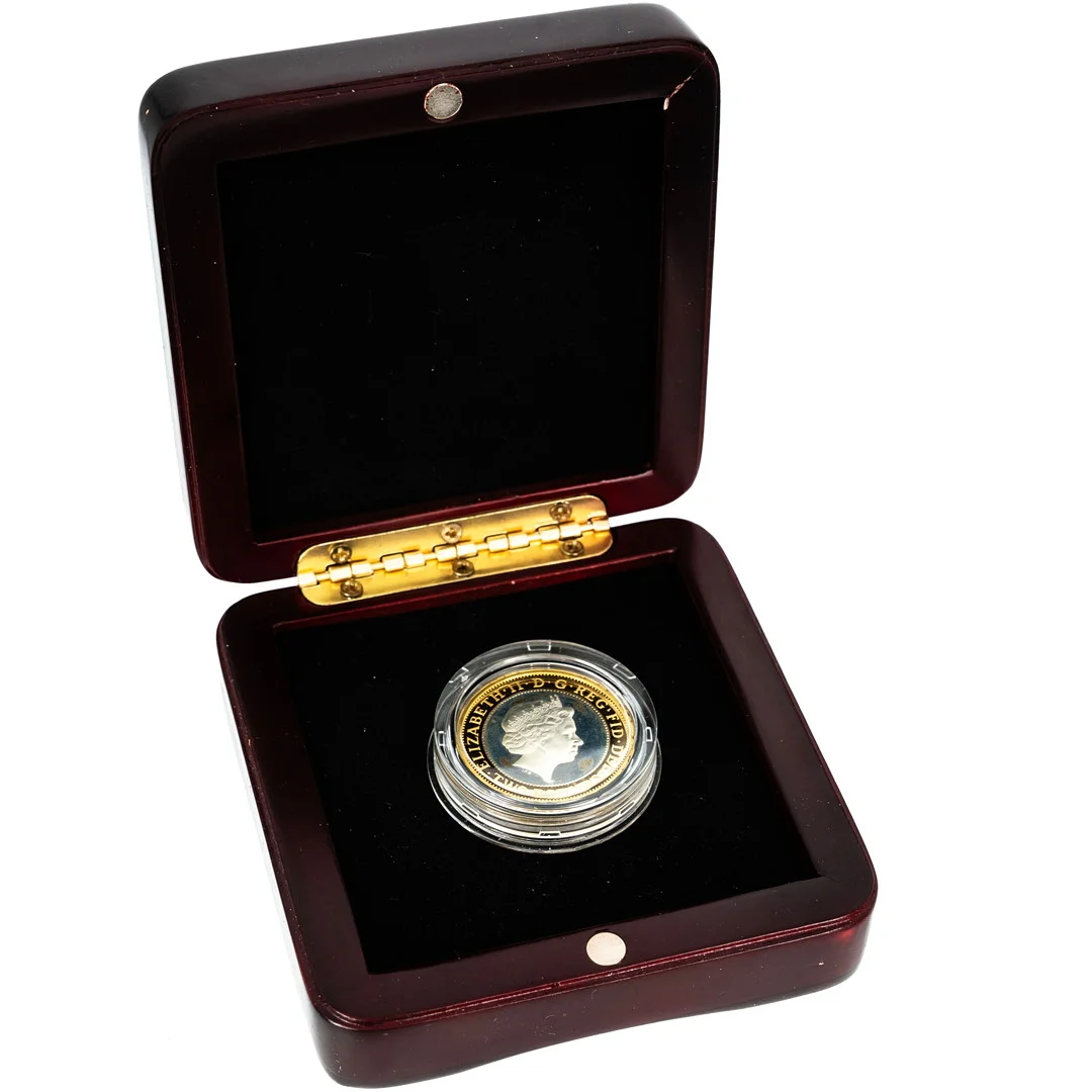 SILVERMYNT. Elisabeth II, 2 Pounds 2008-2012. — Coins & Banknotes — Norrlands Auktionsverk