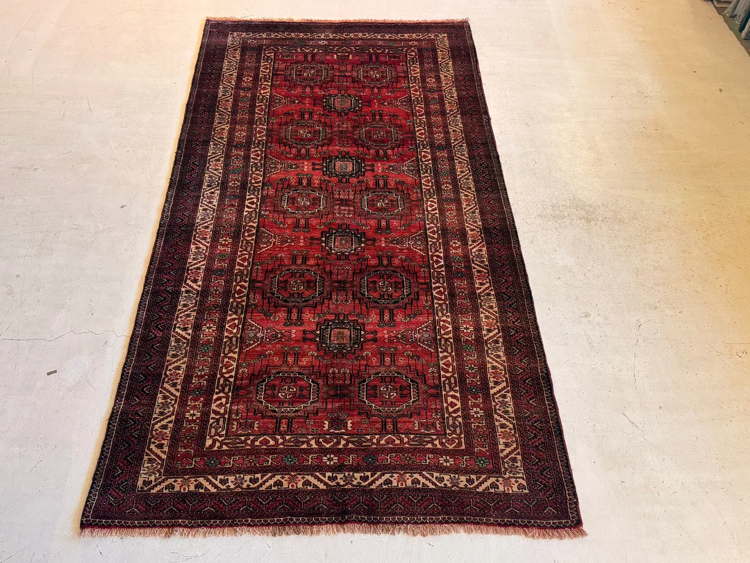 MATTA. Balouch. Khorasan, Persien. — Oriental Carpets & Textiles — Garpenhus Auktioner