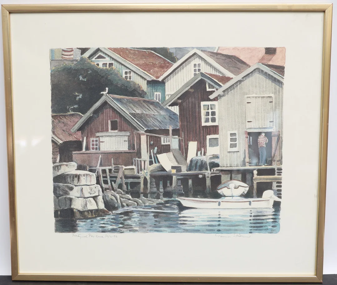 GUNNAR STÅLBRAND. Fiskebodar, färglitografi, signerad, med dedikation. — Engravings & Prints — Falun Auktionsbyrå