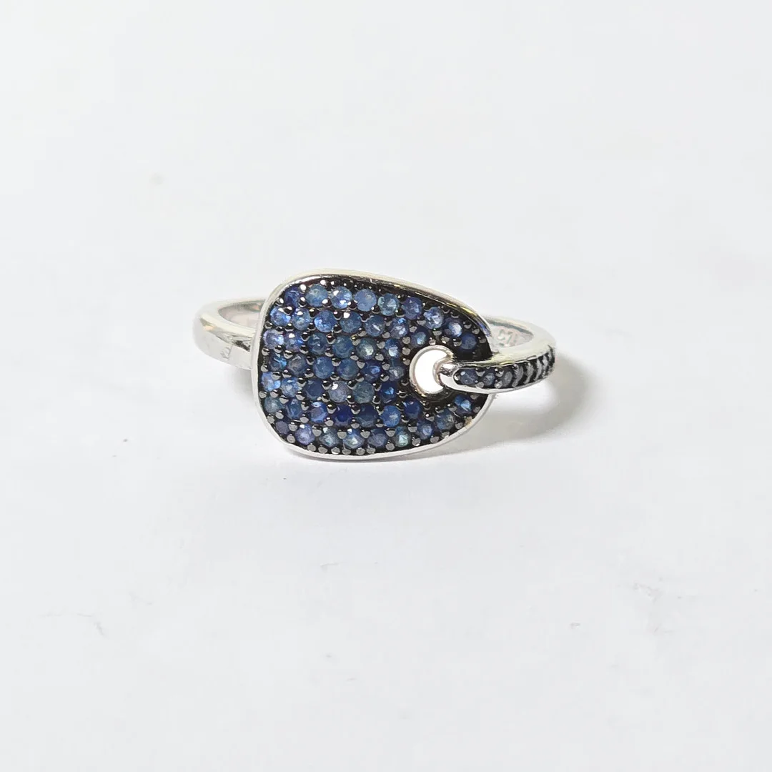 Anillo en plata y zafiros. — Rings — Barcelona Auctions