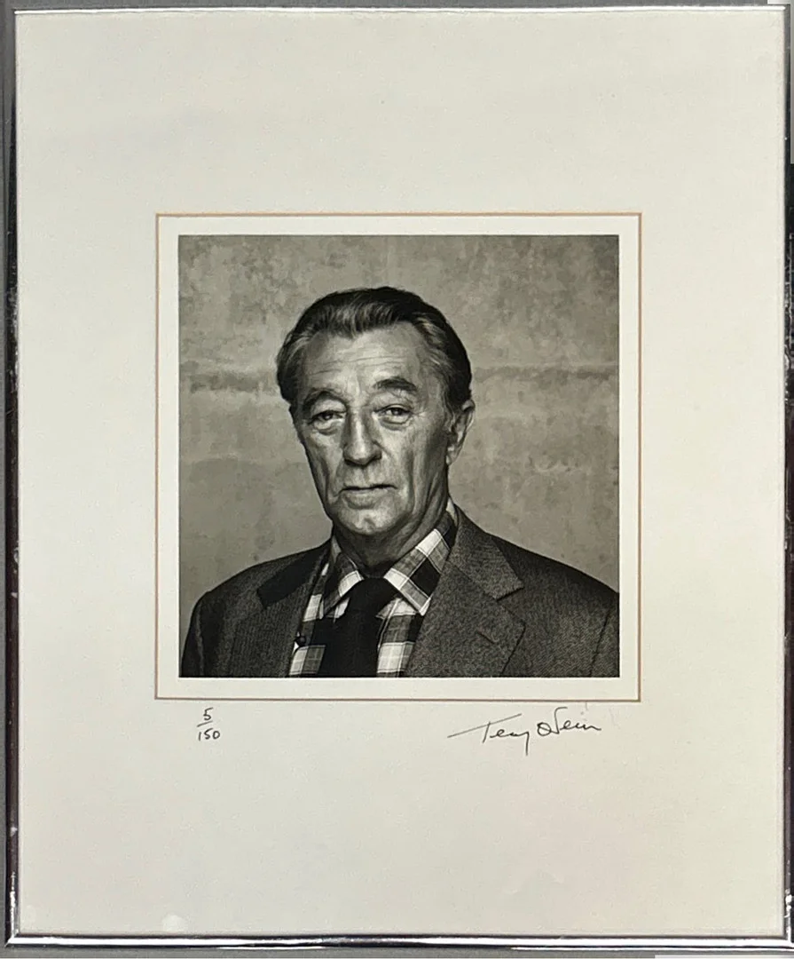 ROBERT MITCHUM BY TERRY O' NEILL. — Photography — Chalkwell Auctions