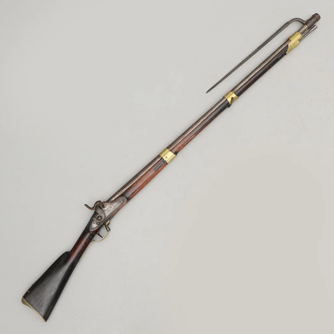 SLAGLÅSGEVÄR, svenskt, m/1815-45, Norrtälje Faktori. — Guns & Rifles — Crafoord Auktioner Malmö