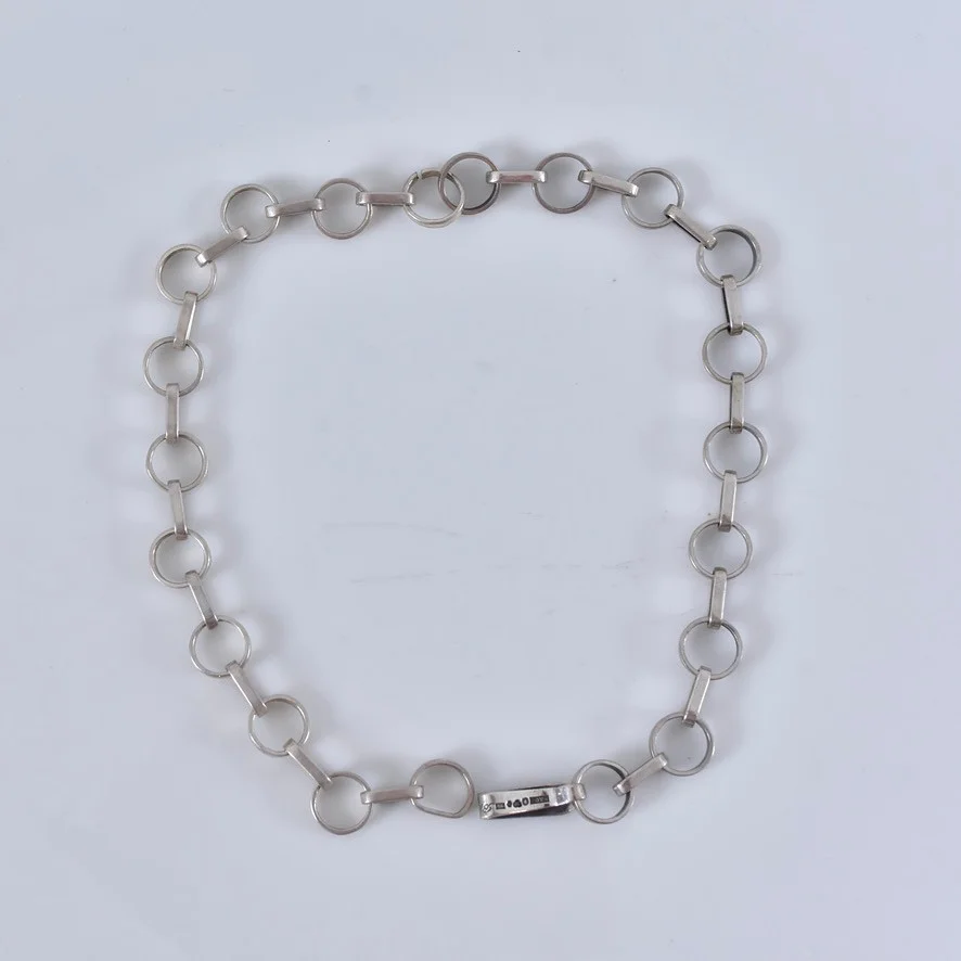 HALSKEDJA, silver, Bibi för Stig Johansson Falköping 1970. — Necklace — Halmstads Auktionskammare