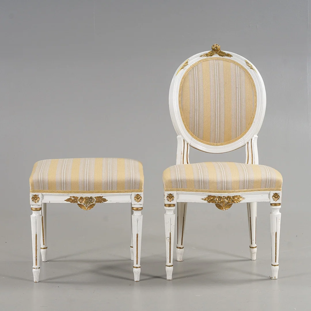 STOL & TABURETT Gustaviansk stil, 18/1900-tal. — Armchairs & Chairs — Karlstad Hammarö Auktionsverk