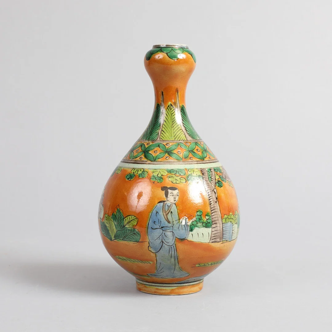 Kinesisk vase af porcelæn, mærket, 1900-tallet. — Ceramics & Porcelain — Bidstrup Auktioner