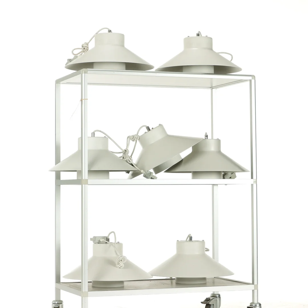 Jens Møller Jensen. Seven pendants, model 'Visir' (7) — Lamps and lighting/Pendant lights — Lauritz