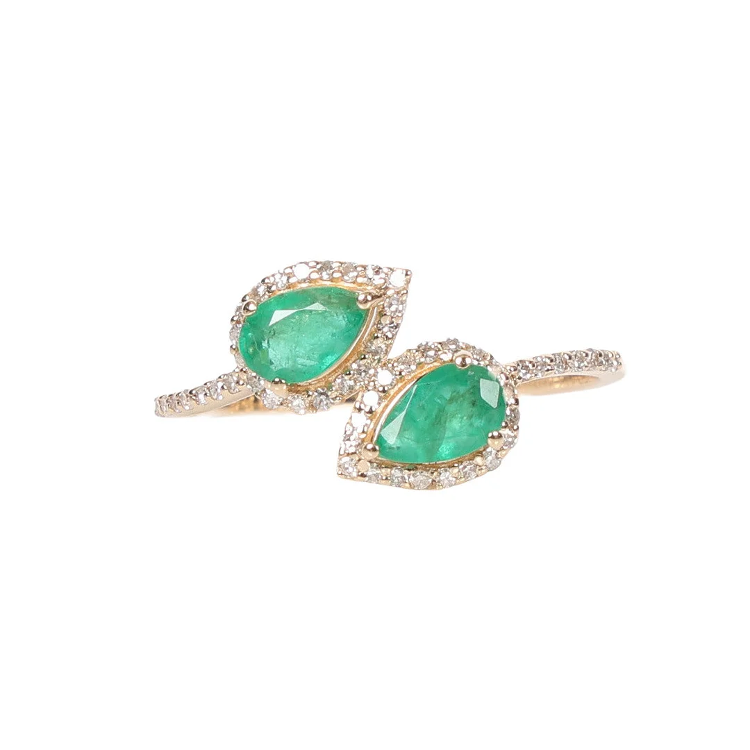 CERTIFCATED ZAMBIAN EMERALD AND DIAMOND RING. — Rings — Bishop & Miller
