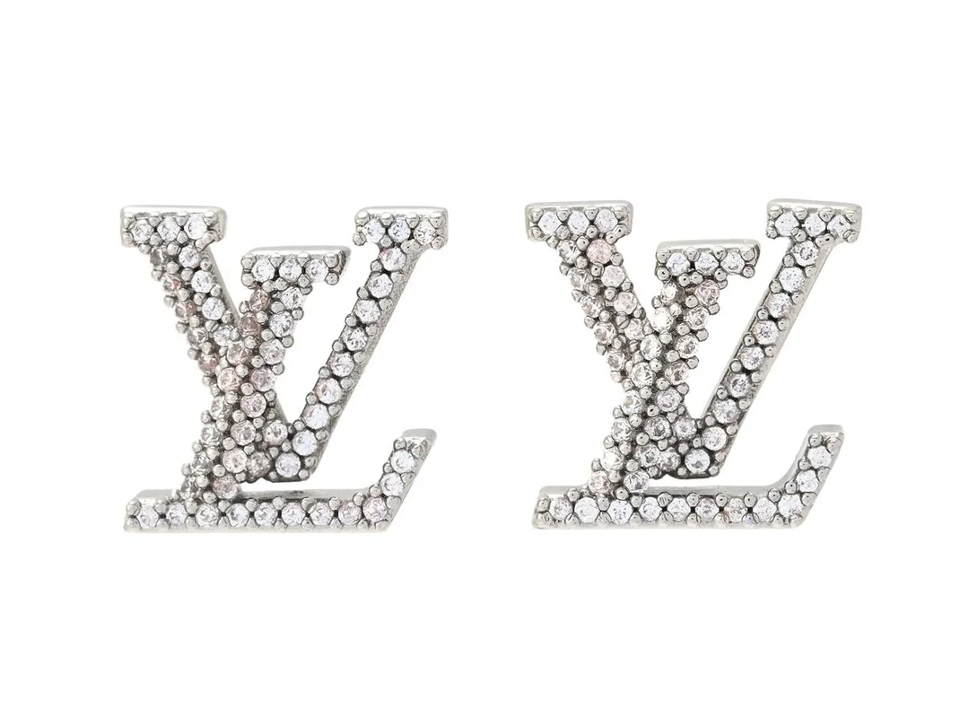 LOUIS VUITTON, ÖRHÄNGEN, LV Iconic Strass Earrings, vita stenar, silverfärgad metall, stift, 1,2x1,2 cm, vikt 1,7 g, märkt M00608, smyckespåse, originalask. Excellent Condition. — Smycken/Örhängen — Kaplans