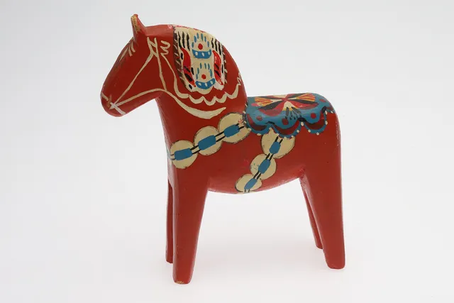 Dalahäst, 1961, signerad.