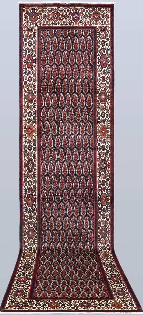 MATTA. Hamadan gallerimodell, 420 x 103 cm. — Oriental Carpets & Textiles — Södermanlands Auktionsverk