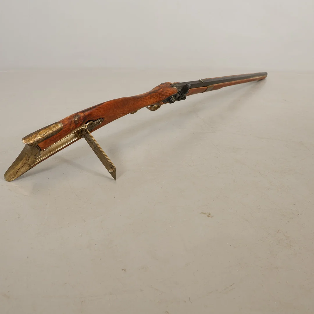 PRYDNADSGEVÄR, 19/2000-tal. — Miscellaneous — Höörs Auktionshall