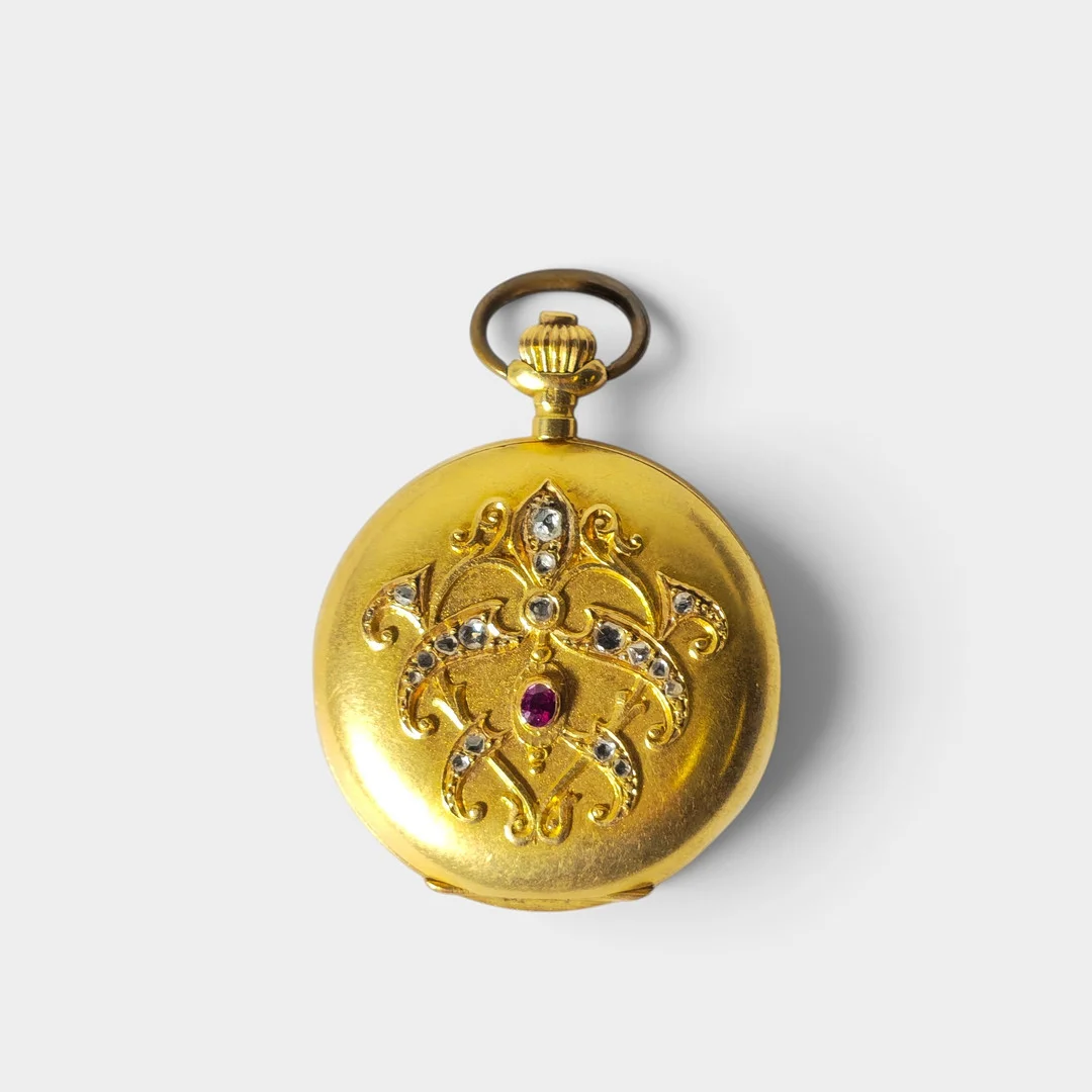 Reloj de bolsillo Invicta de sra en oro de 18k, con diamantes y rubí. — Pocket & Stop Watches — Barcelona Auctions