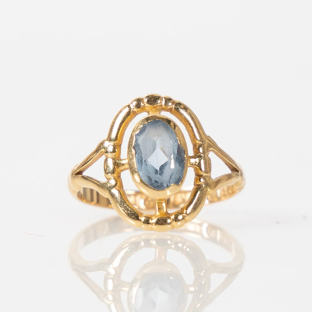 RING, 18K guld. — Rings — Stockholms Auktionsverk Helsingborg
