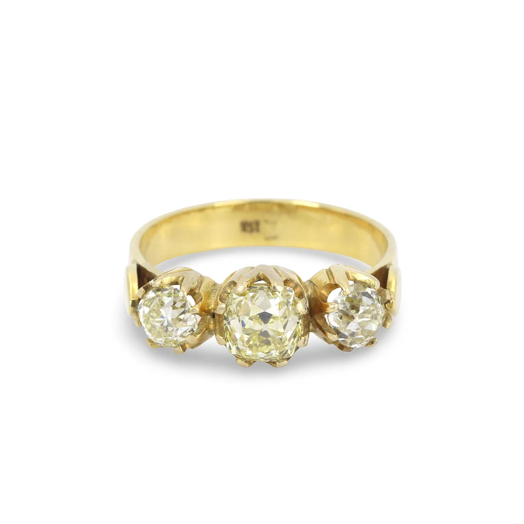 18CT GOLD (2.22CT) OLD CUT DIAMOND RING. — Rings — Chalkwell Auctions