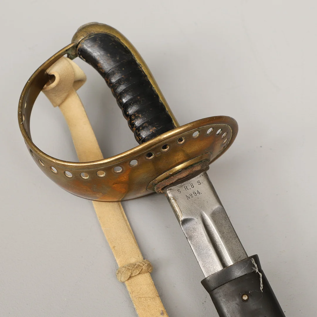 SABEL, svensk, m/1893, för manskap vid kavalleriet, klinga märkt G. E. Svalling Rosenfors. — Edged weapons — Crafoord Auktioner Malmö