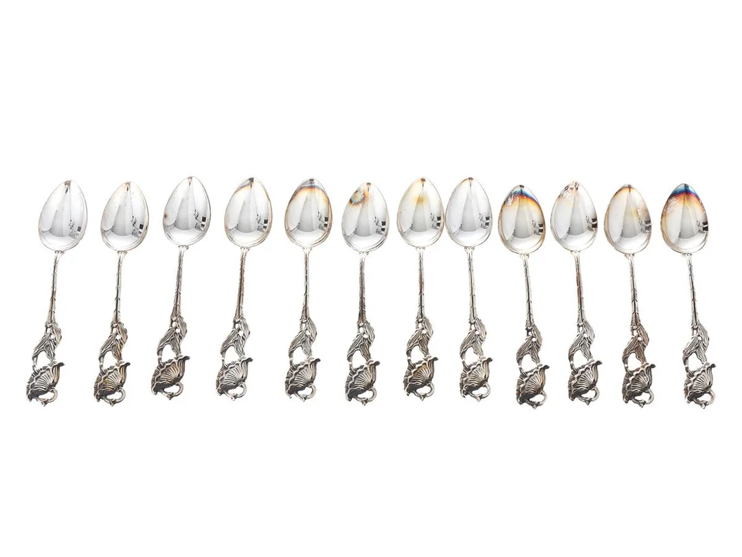 KAFFESKEDAR, silver, 12 stycken, blomma, längd 11 cm, vikt 120,1 g. — Silver/Matsilver — Kaplans