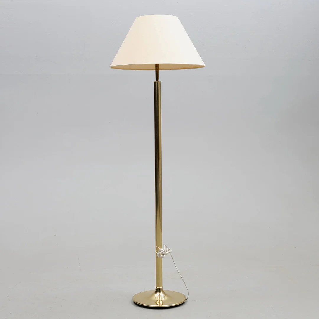 GOLVLAMPA, mässing, Fagerhults belysning, 1900-tal. — Floor lights — Gomér & Andersson Jönköping