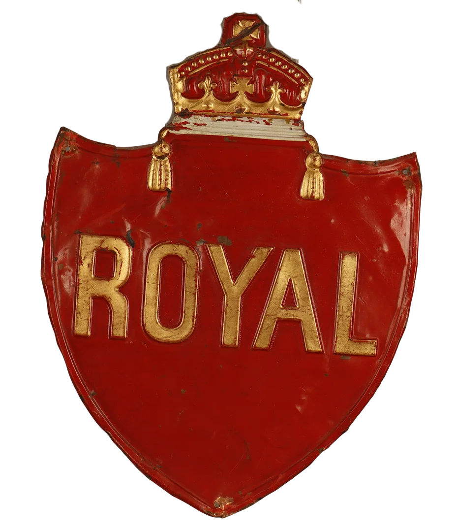 Royal, placa publicitaria en hojalata estampada y pintada. — Other collectables — Barcelona Auctions