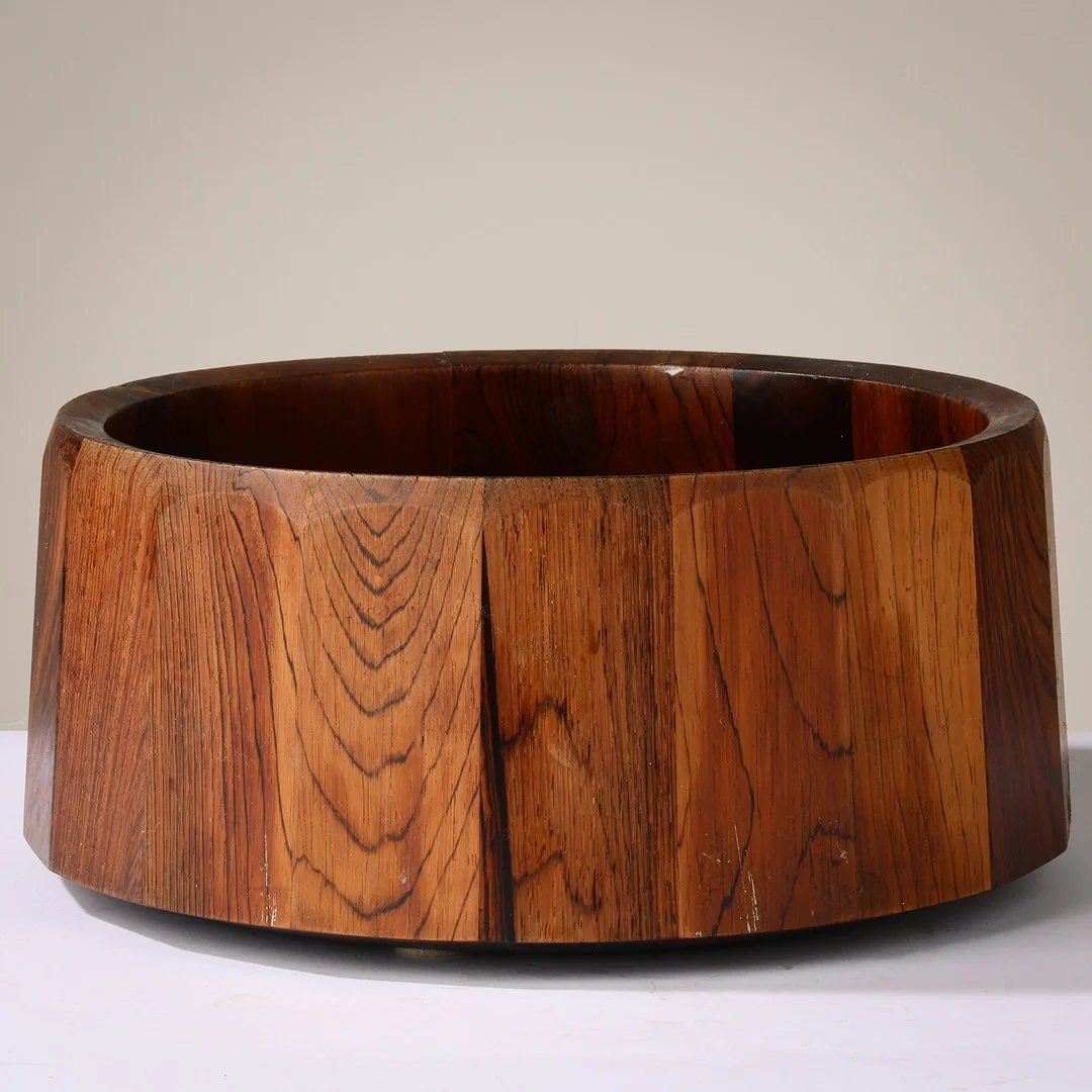 JENS HARALD QUISTGAARD. 18-sidet salatskål af stavlimet palisander, Dansk Designs, Danmark, 1960'erne. — Other — Palsgaard Kunstauktioner