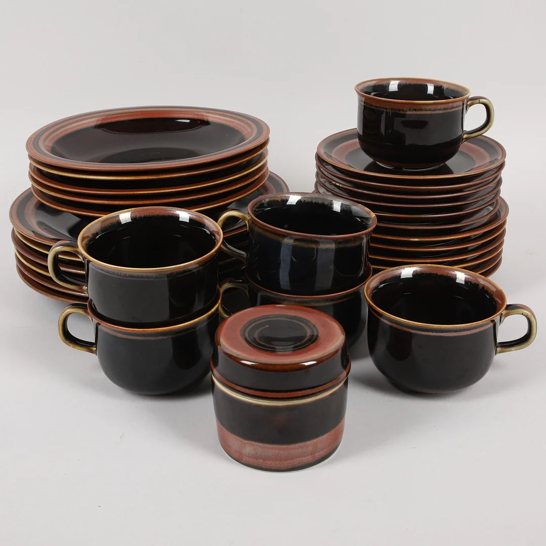 CARL-HARRY STÅLHANE. Servisdelar, 30 st, porslin, "Viking", Rörstrand. — Tableware — Ekenbergs Auktioner