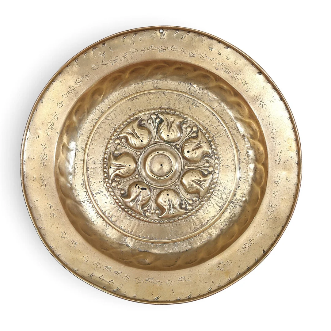 Charity dish in brass, from Dinant or Nuremberg, 16th Century. — Pewter, Brass & Copper — Balclis