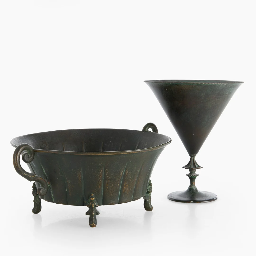 JUST ANDERSEN & THORILD, skålar, 2 st, 1920-tal, brons. — Pewter, Brass & Copper — Crafoord Auktioner Stockholm