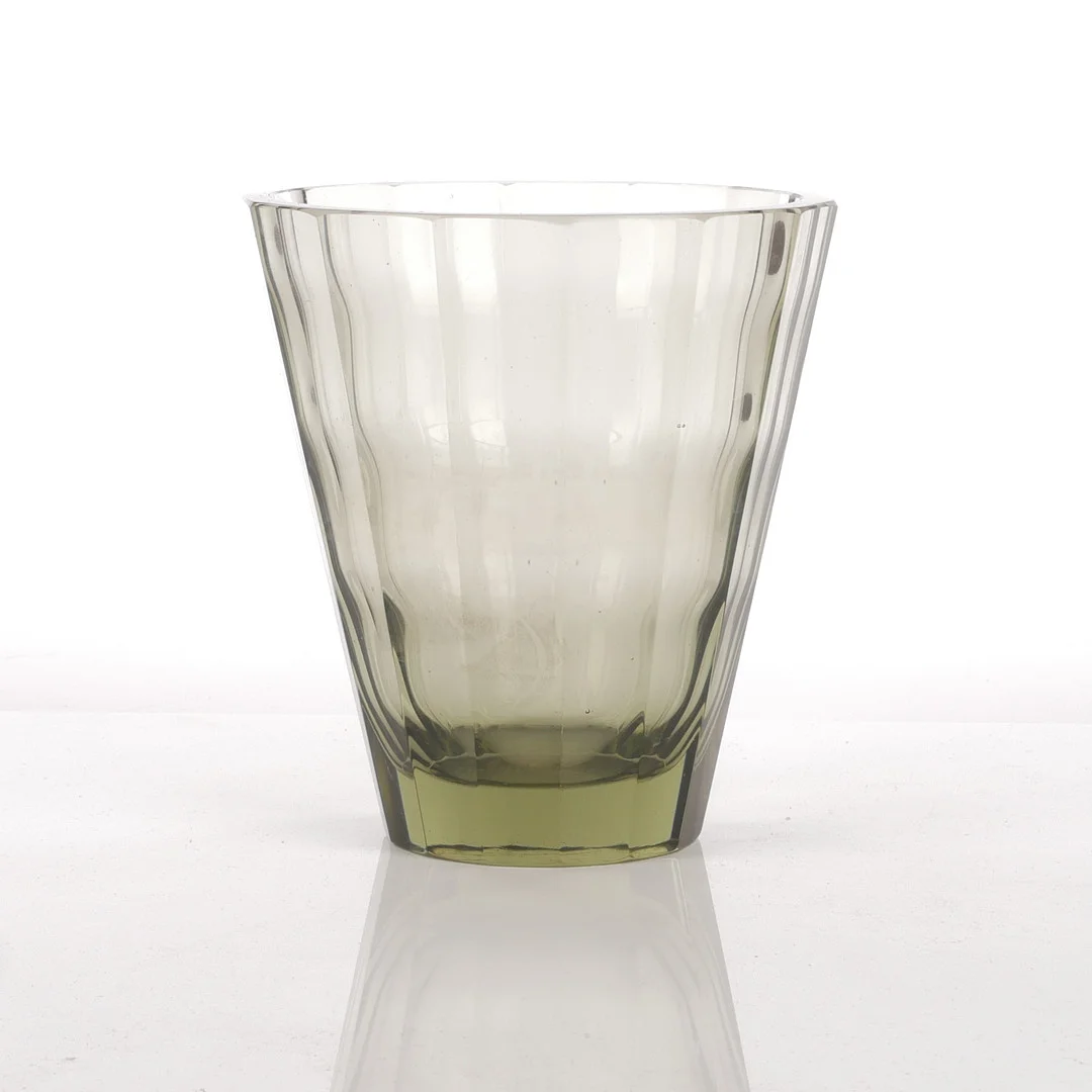 ELIS BERGH. Vas, optikblåst glas, Kosta, signerad. — Other — Auktionsfirma Kenneth Svensson i Kalmar