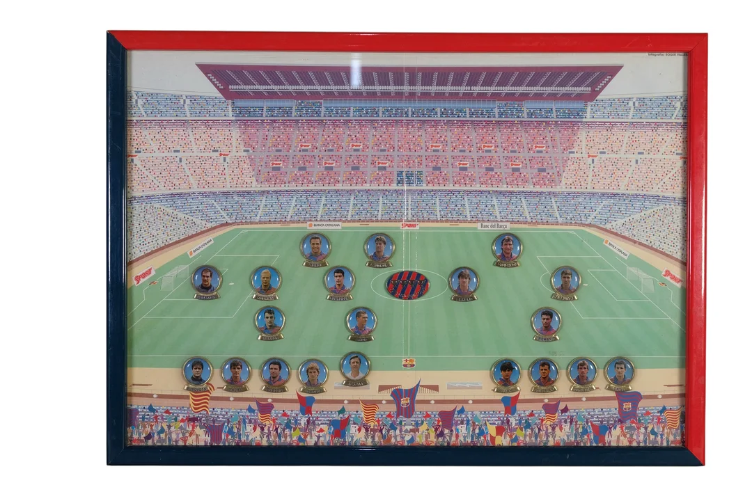 Pins de los jugadores del FC Barcelona, temporada 1993-94. — Other collectables — Arce Auctions
