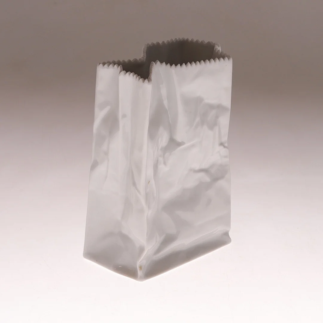 TAPIO WIRKKALA. vas, porslin, "Bag", Rosenthal Studio Line, Tyskland. — European — Gomér & Andersson Norrköping