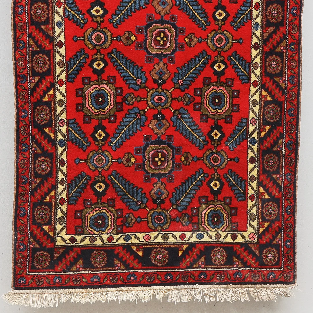 ORIENT MATTA, 93x191. — Persian Carpets & Textiles — Metropol Auktioner