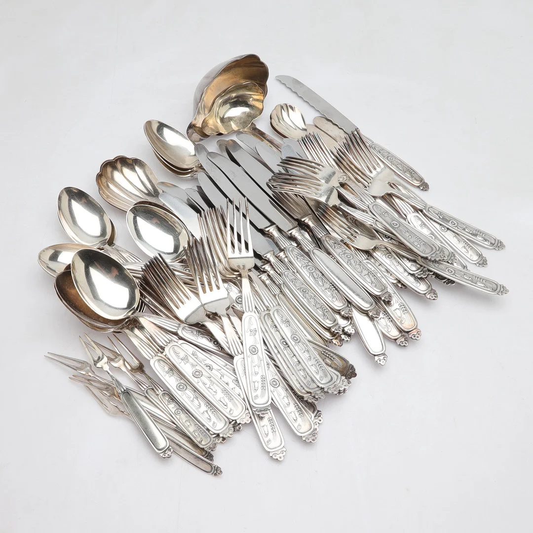 GUNNAR NYLUND. bestick, 89 delar, nysilver, "Romantik", 1900-talets andra hälft. — Silver plated — Gomér & Andersson Norrköping
