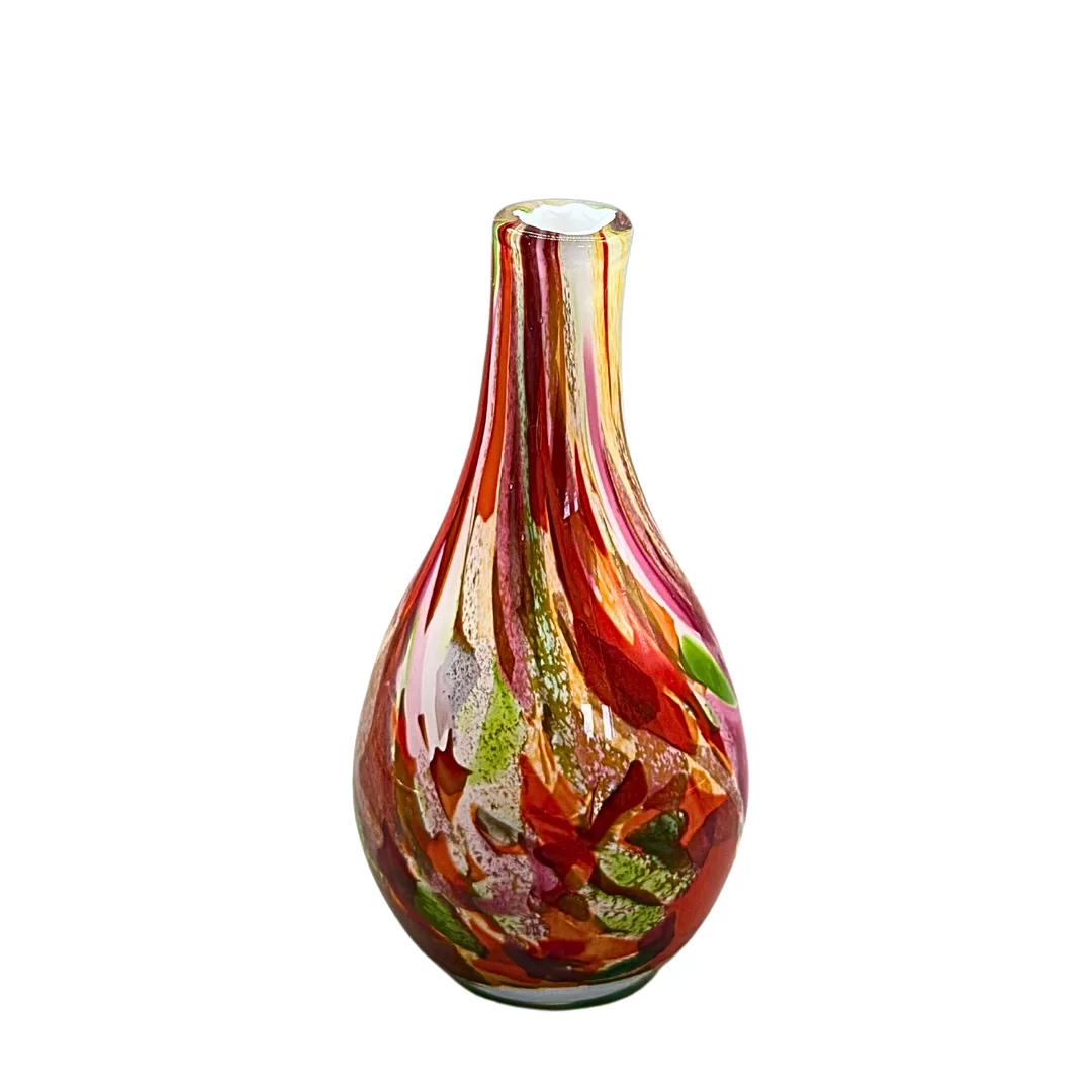 MUNDGEBLASENE VASE AUS BUNTEM ÜBERFANGGLAS. — Art glass — Auktionshaus Stuber's Hammerschlag