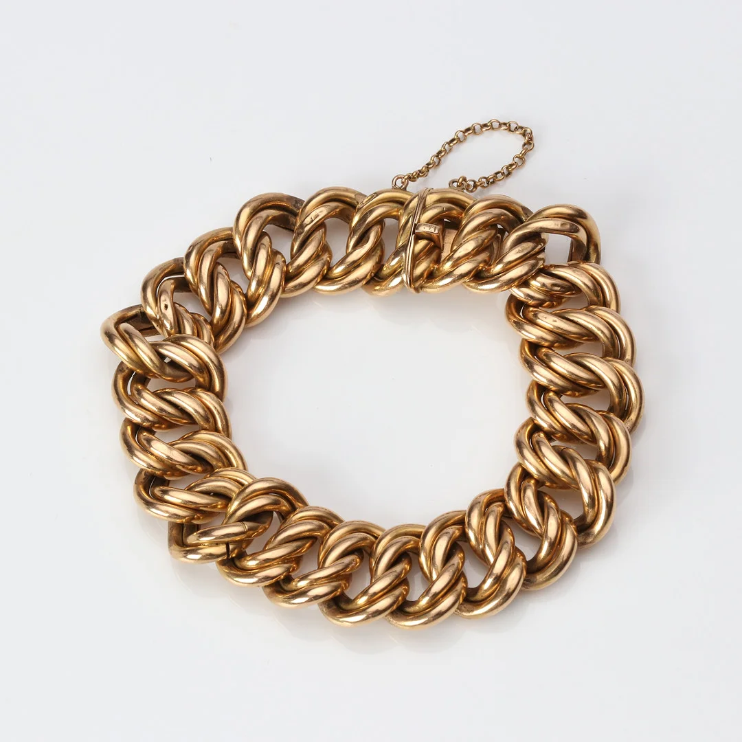 ARMBAND. 18k guld, Gustaf Möllenborg, Stockholm 1893, vikt ca 47,3 gram. — Wristwatches — Skånes Auktionsverk