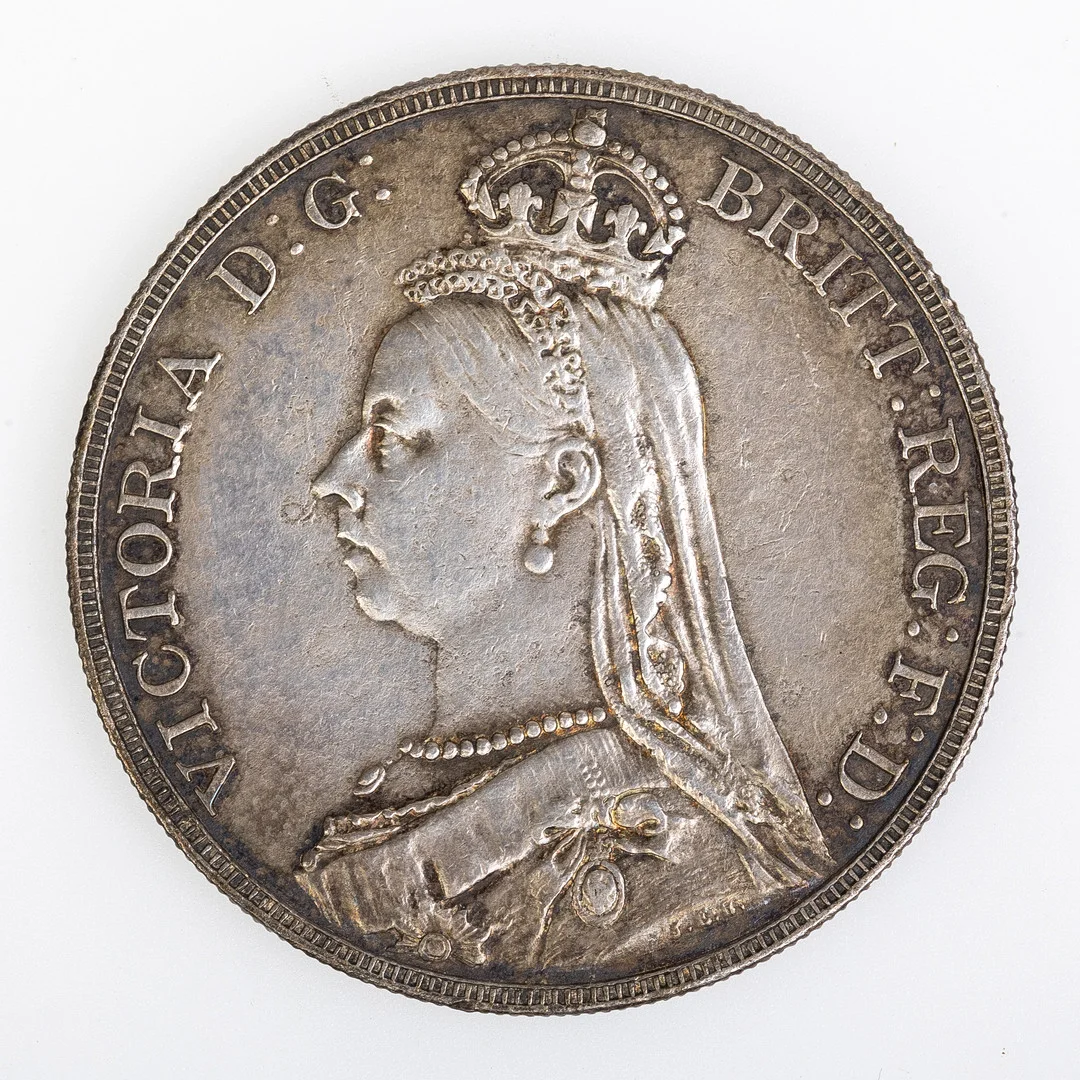 VICTORIA 1889 JUBILEE HEAD SILVER CROWN. — Coins & Banknotes — Griffin’s Auctioneers